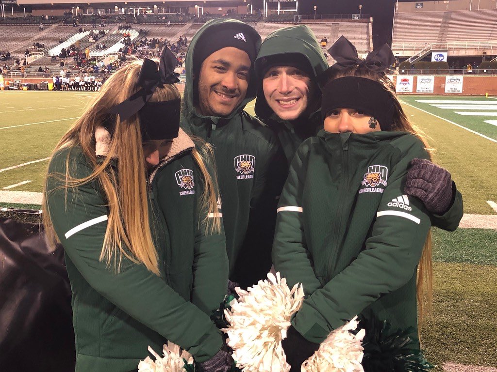 GraceHellmann's tweet photo. potato bowl champs to finish up my first collegiate football season🥔 #gocats https://t.co/1npYfLAkJF