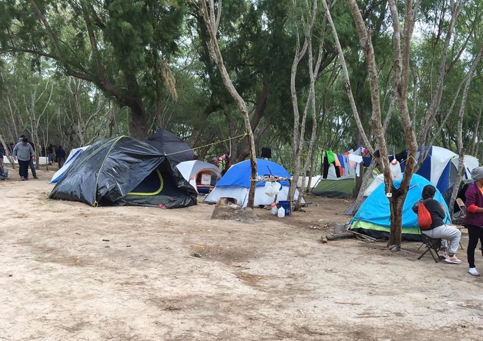 WitnessBorder's tweet photo. MMake sure you come back with everyone you went across with. And carry what you see and hear back with you, to Brownsville and to wherever you live. And shout it from the rooftops. #Witness #Jan12 #TargetMPP #XeriscapePark #BrownsvilleTX #SubversiveActOfSeeing #IfNotNowWhen? 8/8 https://t.co/sihnuOHP3Z