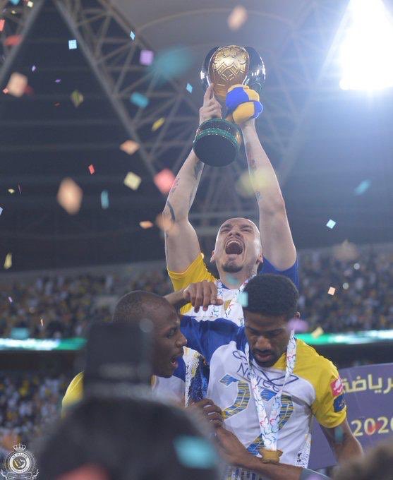 mhghvs's tweet photo. @NejreeApp @AlNassrFC #نجري_مع_النصر_بطل_السوبر

@AlNassrFC   💙💛

الف الف الف مبروووووك للعالمي 💙💛 https://t.co/dSvfKXQFPP