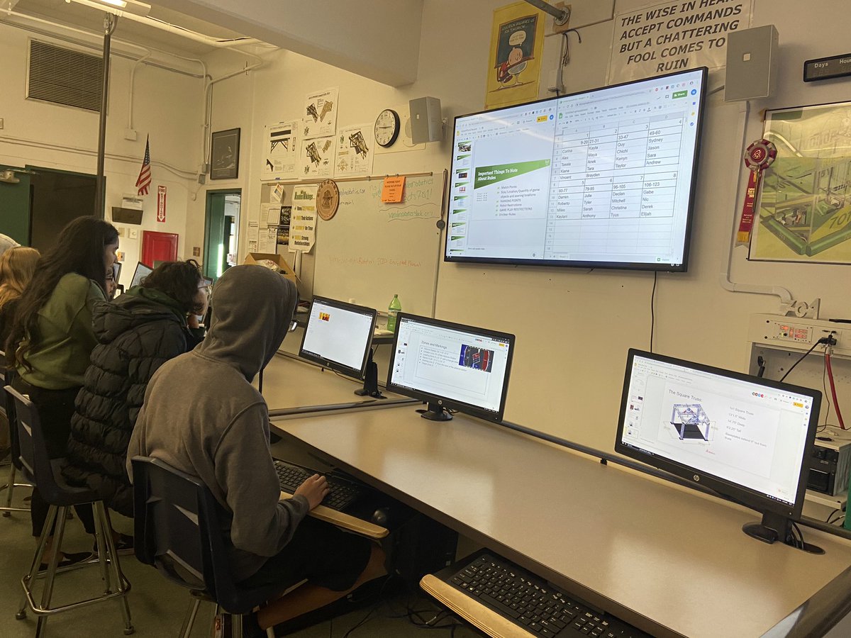 RoboVikes tweet media