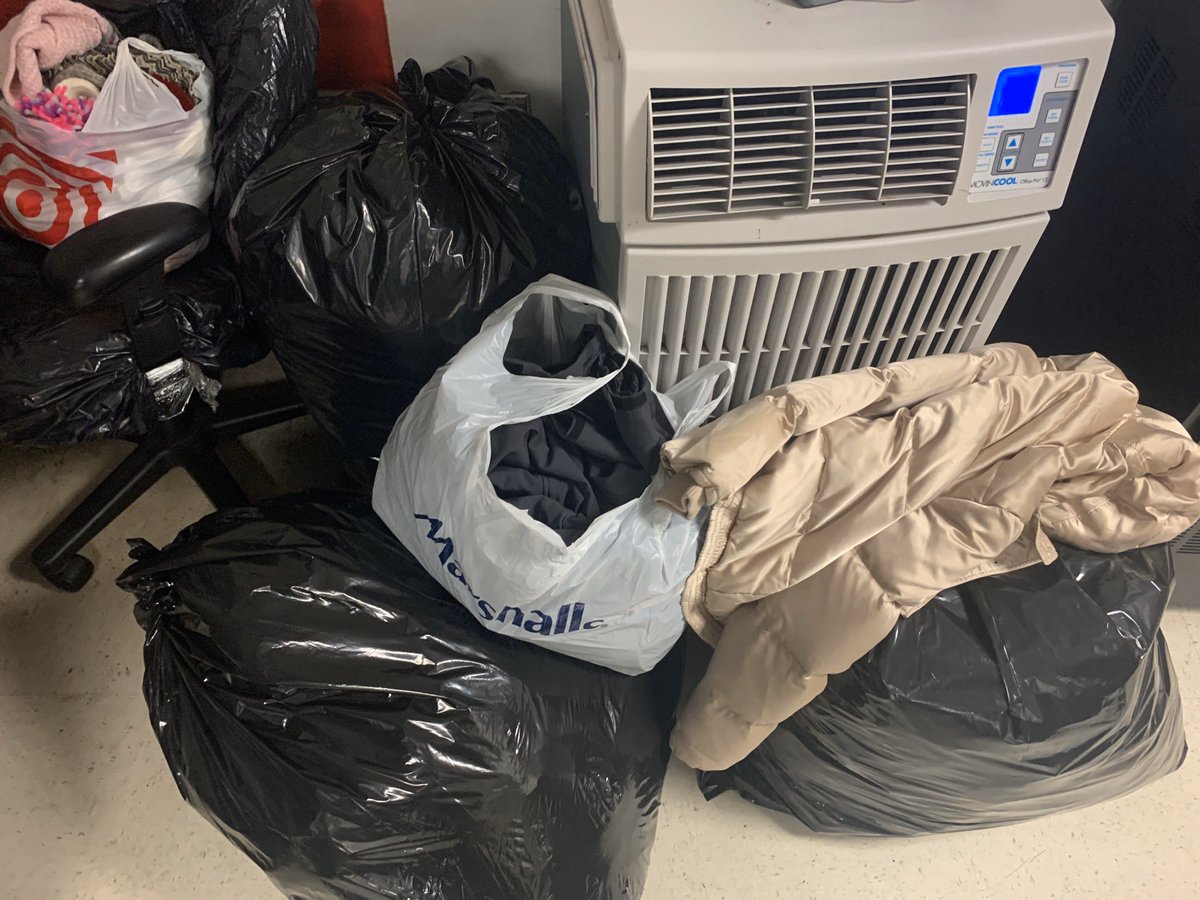 TheHope2Help's tweet photo. Another successful Haircuts for the Homeless. We also donated 80 winter coats, socks/hats, and served hot meals! #BETHEHOPE https://t.co/nwH8lDho9h