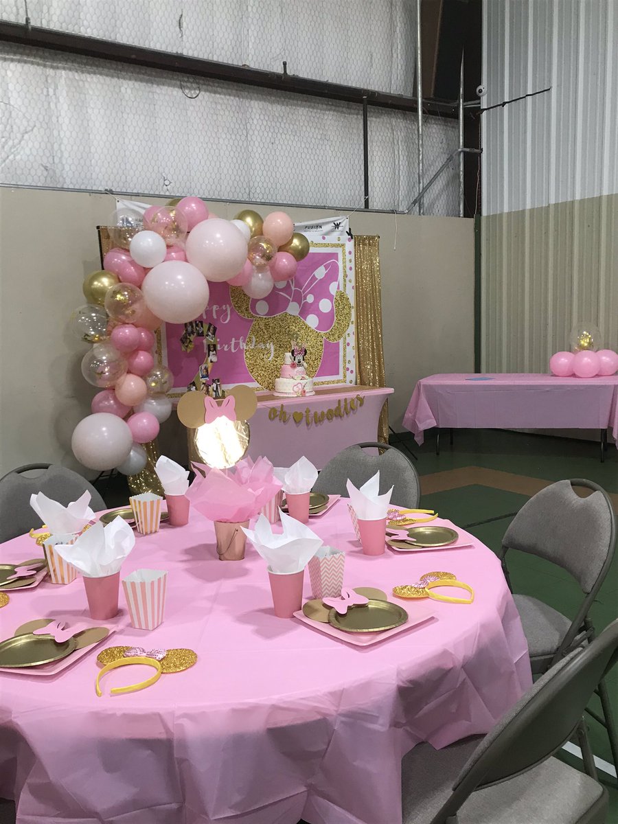 NiaaaBiaaa__'s tweet photo. @OStewBU oh twoooodles, Ariah is turning 2! Thank you for booking with #NSJEventCo for your babyโs party โบ๏ธ๐๐ https://t.co/zVACDgk5NV