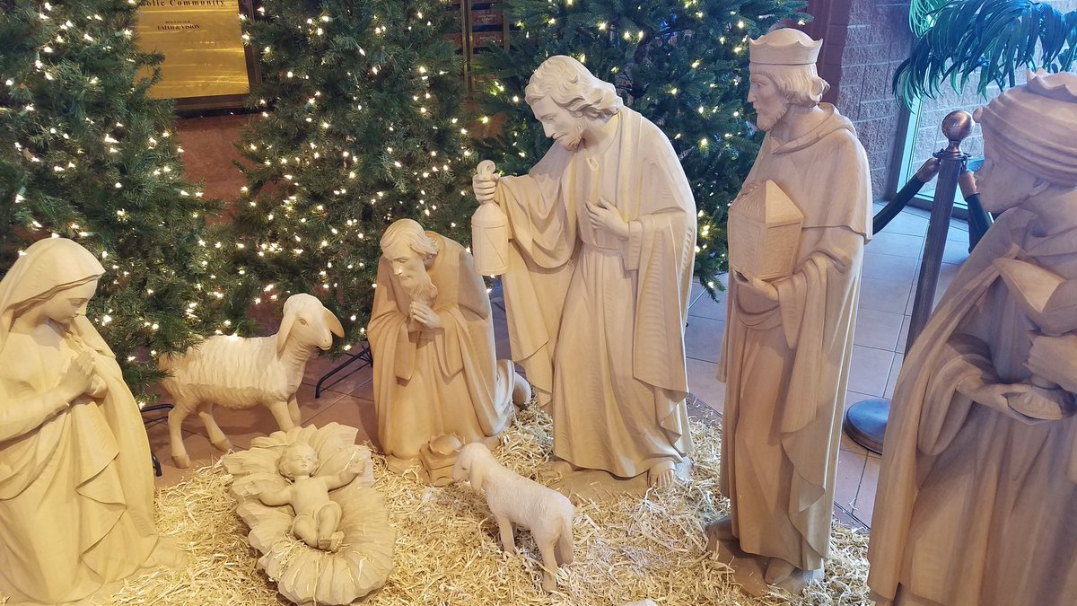 CKDonnellyTrine's tweet photo. Celebrating the wondrous Feast of the Epiphany 

#Epiphany #christmas #TrineRising #KinderraSaga #epicfantasy #sff #yafantasy #yaforeveryone #amwriting #amwritingfantasy #amquerying #fantasyart #WritingCommunity #GirlsWithSwords #badassgoodguys #hopepunk https://t.co/X146sbfpqD