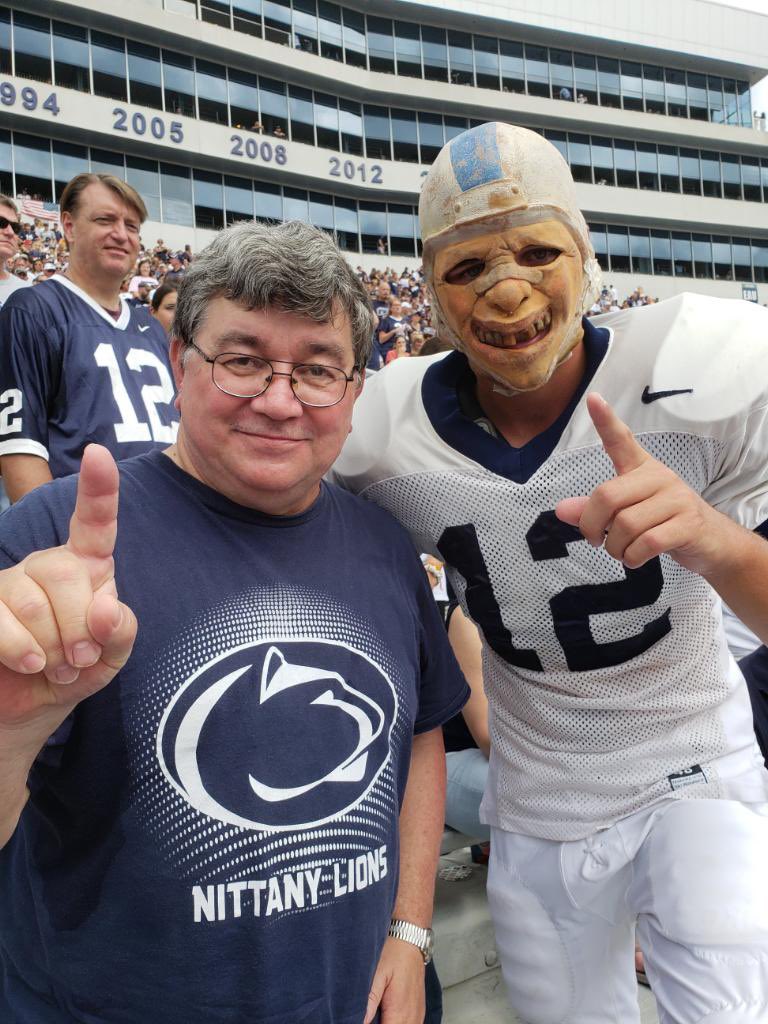 tory2k's tweet photo. Get well soon Pappy! #HockeyValley https://t.co/81628jPgCT