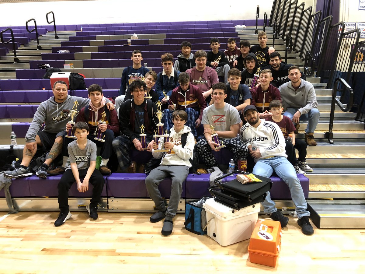 KPWrestle's tweet photo. Kings Park Wrestling finishes 3rd at #Shorelineclassic2020 with Tom DiResta awarded Most Outstanding Wrestler #MOW battles won and battles lost- this team never gives up! #KPPride #KPMindset https://t.co/r9dwWtao1D