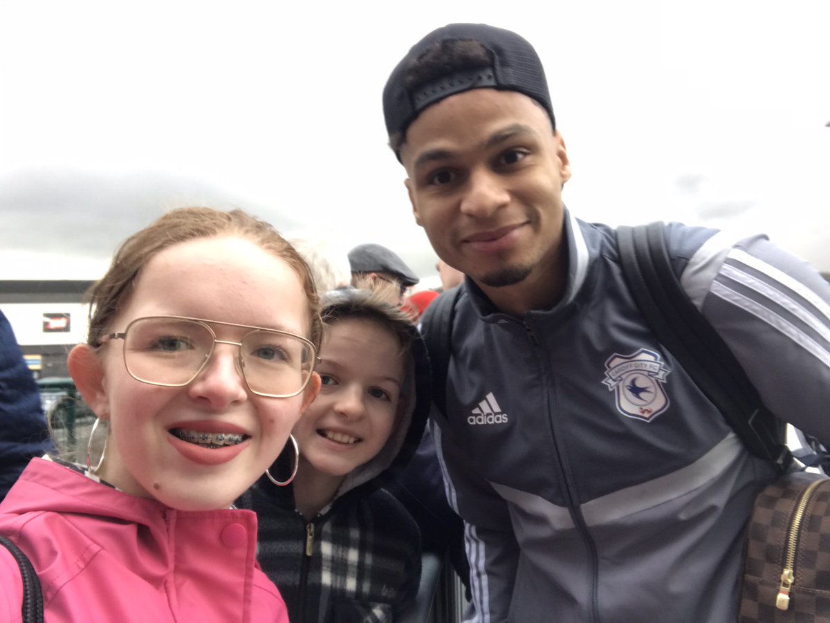 carystilley's tweet photo. Thank you to @joshmurphy65 for giving me his shirt today! It means a lot to me! What an early birthday present! Thank you so much @joshmurphy65! ๐๐ฆ @joshmurphy65 @CardiffCityFC #cityasone #cardiffcity #bluebirds #ccfc #joshmurphy #josh #murphy #murphytwins #jm11 #JM11 #murphys https://t.co/sb9q1cKswx