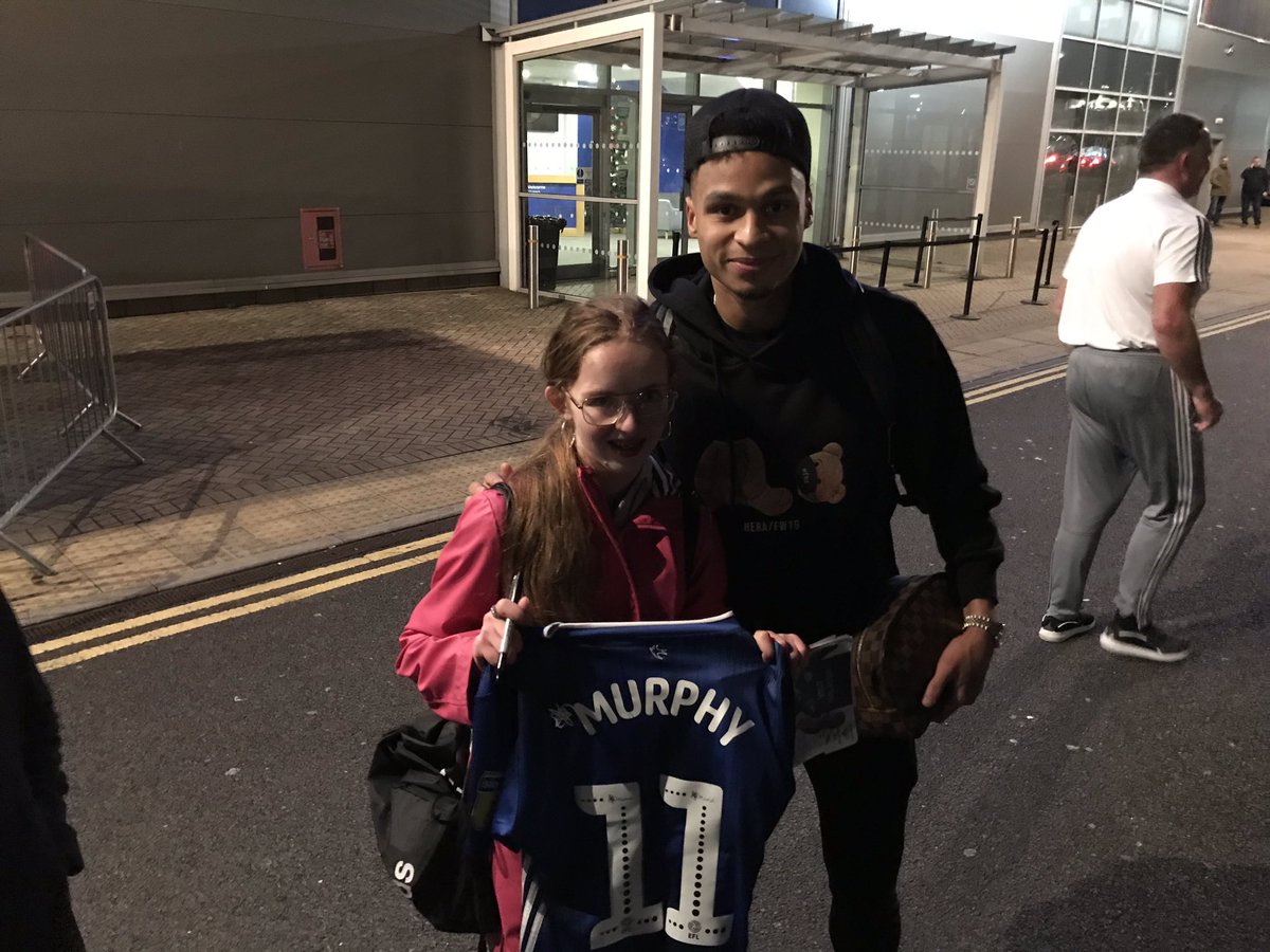 carystilley's tweet photo. Thank you to @joshmurphy65 for giving me his shirt today! It means a lot to me! What an early birthday present! Thank you so much @joshmurphy65! ๐๐ฆ @joshmurphy65 @CardiffCityFC #cityasone #cardiffcity #bluebirds #ccfc #joshmurphy #josh #murphy #murphytwins #jm11 #JM11 #murphys https://t.co/sb9q1cKswx