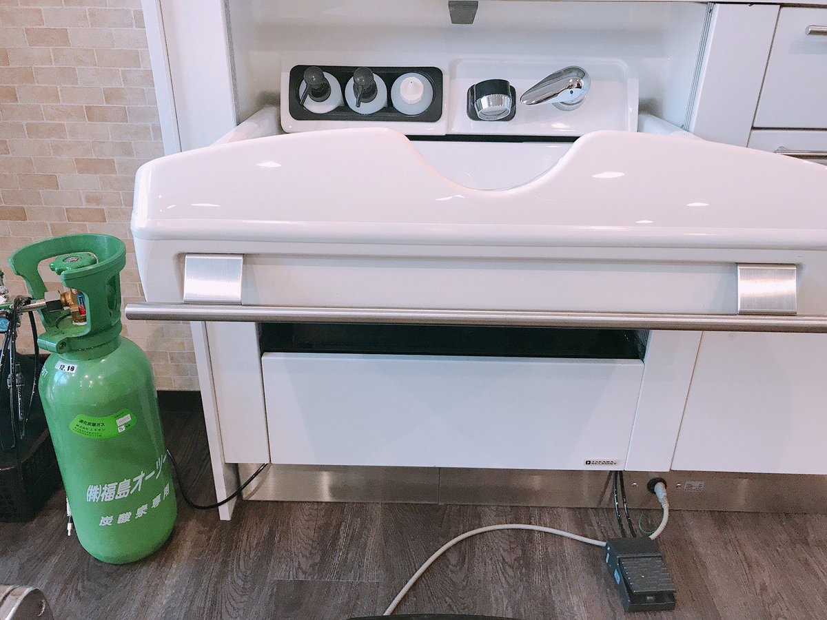 taneya_shusaku's tweet photo. どんなシャンプー台でも、炭酸システムつけられますよ。 #t2sys https://t.co/VoXahJq3sz