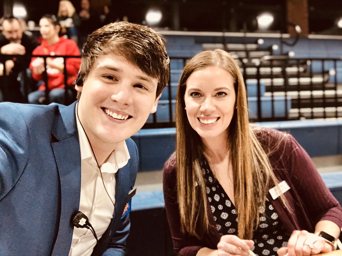 ILDanceJudge's tweet photo. Enjoyed judging dance today in Belleville,Illinois! #IDTA #DanceJudge https://t.co/NLNWQCB727