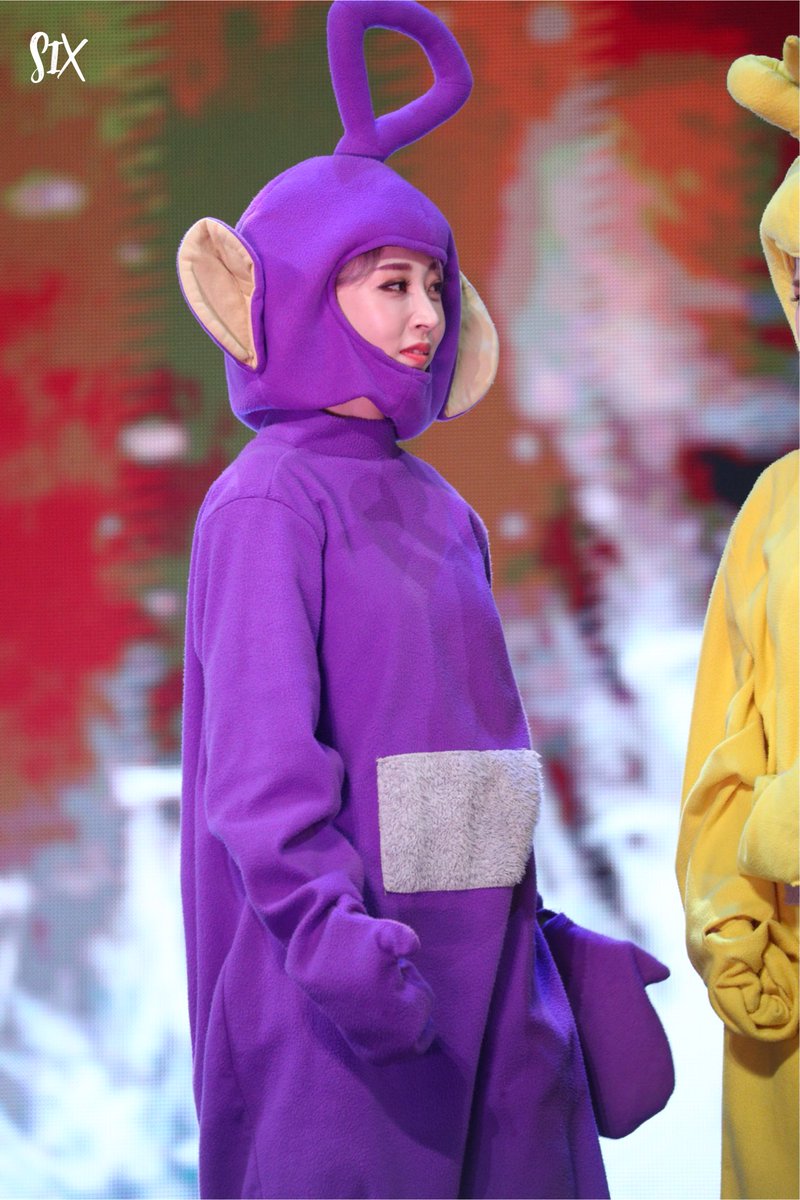 200104 골든디스크어워즈 

포도🍇

#마마무 #문별