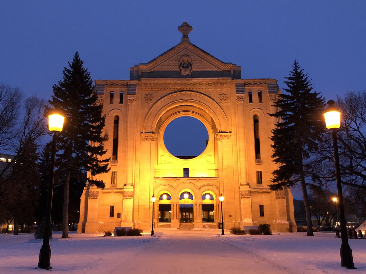 MichelleSSacco's tweet photo. #Explore150, feels like a #Manitoba version of the Amazing Race meets attraction scavenger hunt! #ExploreManitoba #Manitoba150 #Winnipeg https://t.co/ymvMLOpR4s