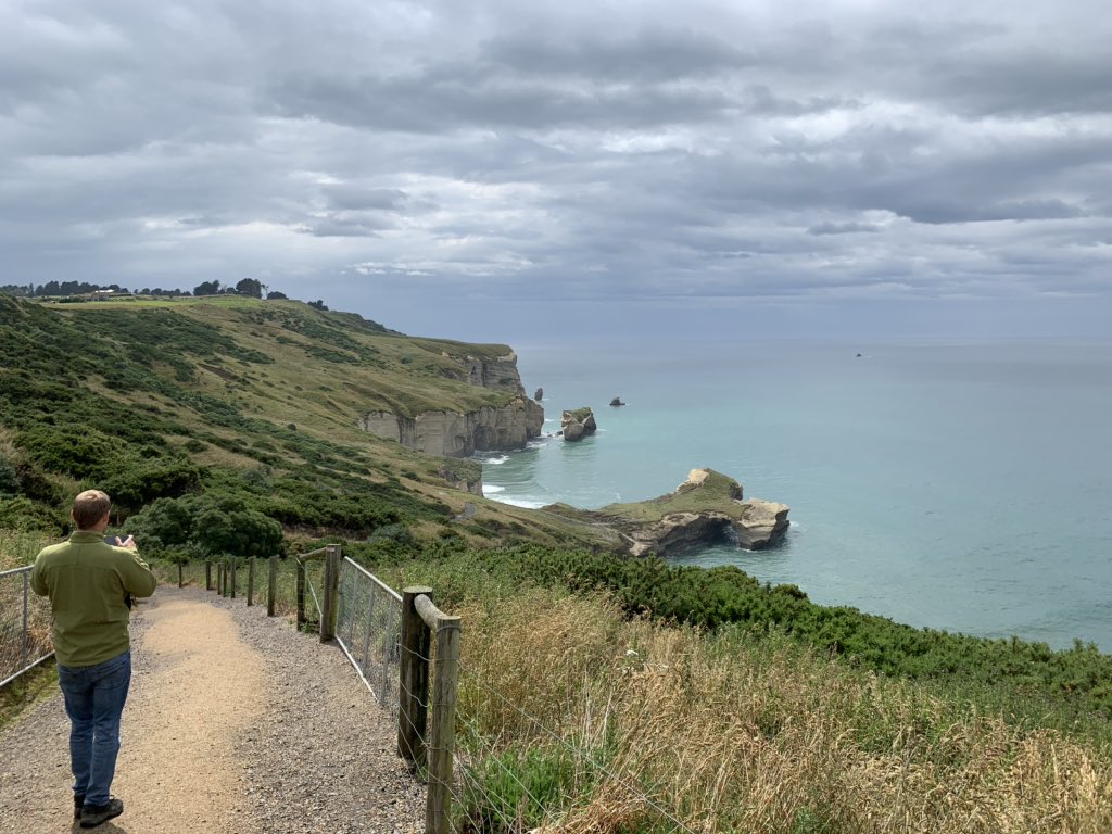 annetteNZevans's tweet photo. Tunnel beach turning on the charm despite the clouds
#wcherp #WCH9 #Dunedin #wildNZ https://t.co/WHbyWORtZk