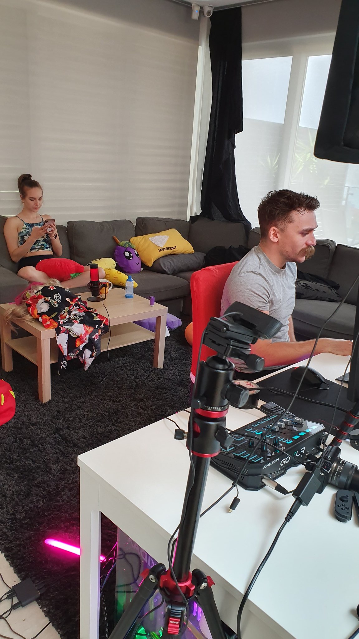 PWR Loserfruit on Twitter: “Heard about Australia fires and not sure