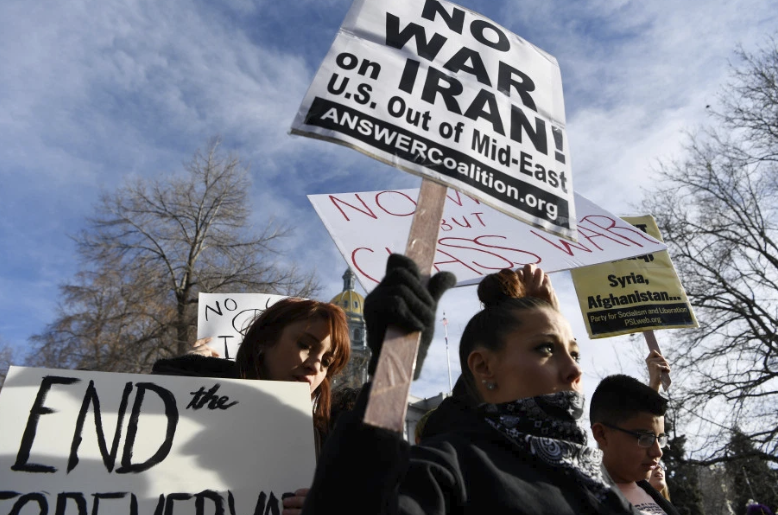 PHOTOS: Anti-war protest marches from Colorado Capitol to Union Station dpo.st/36pxNcN