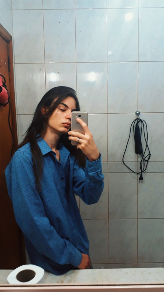 _Negherboon_'s tweet photo. Camisa do meu pai ir pro baile https://t.co/NioKau780f
