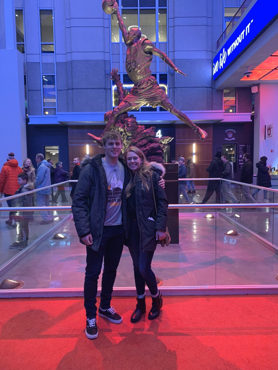 b_beckman24's tweet photo. #BullsNation https://t.co/8WAa6pJr6J
