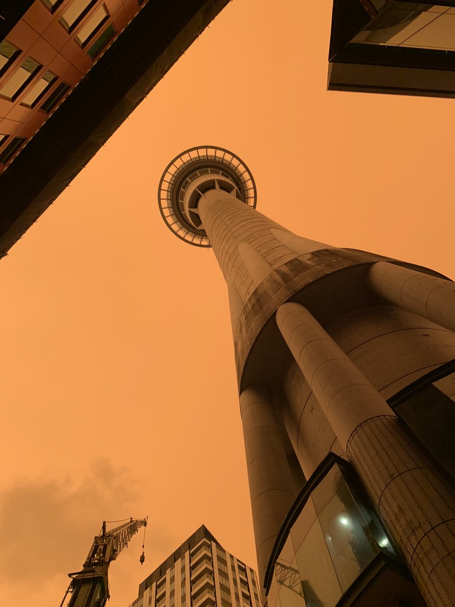 stephny_'s tweet photo. This was Auckland (2000km away from Sydney) this afternoon :( https://t.co/PhV25blN9T