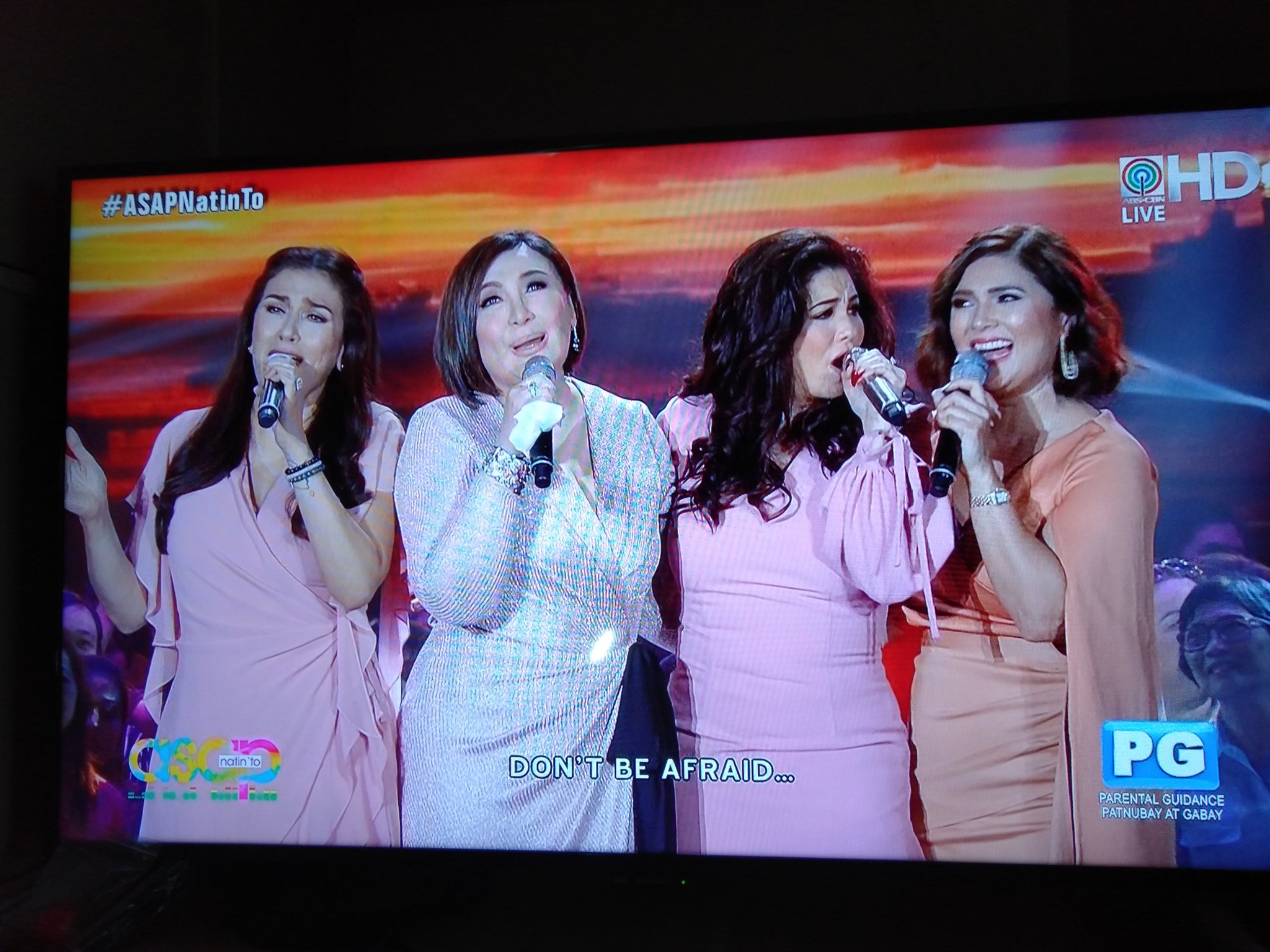 Solid ng ASAP episode ngayon.
Happy birthday Ms. Sharon Cuneta 
