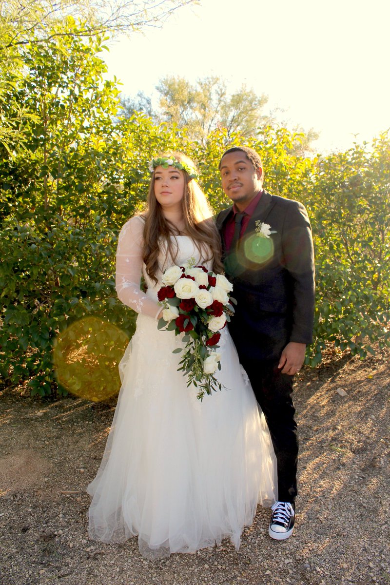 abjd1220's tweet photo. December was the best part of 2019. Glad that I'm walking into 2020 as Mrs. Defreitas.💕
#2019success #2020FirstLook #wedding #truelove #NewYearNewMe https://t.co/ZcBLpAfj4Z