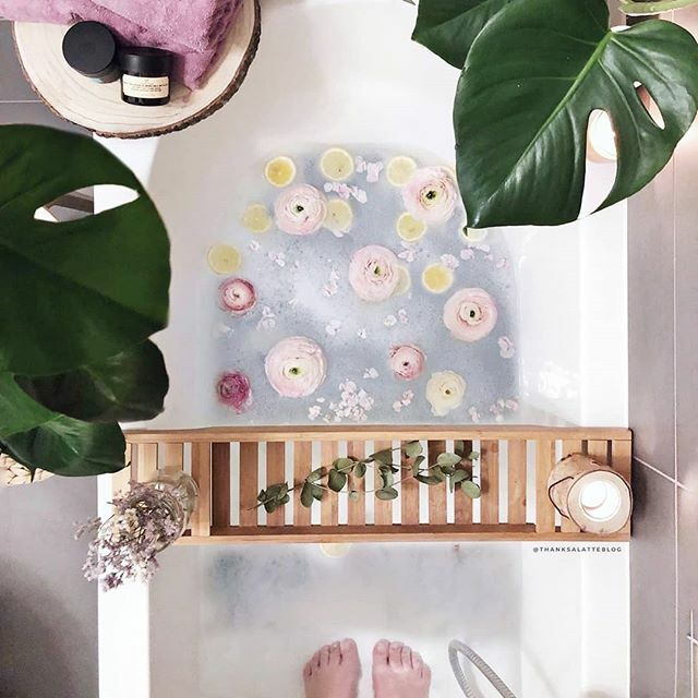 somerfield_beau's tweet photo. It's self care Sunday! Don't forget to pamper yourself today 🛀💕 📷 @thanksalatteblog #hairhacks #beautytips #keepsmiling #beautiful https://t.co/e56hswvwZe