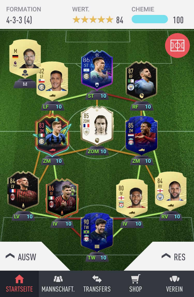 Verbesserungsvorschläge? Hab noch vor Gomez durch van dijk zu ersetzen und Barella durch Pirlo.. wechsele am Anfang vom Match Sanchez aus und Wechsel mané ein.. Sanchez spielt nur damit Martinez auf Chemie kommt