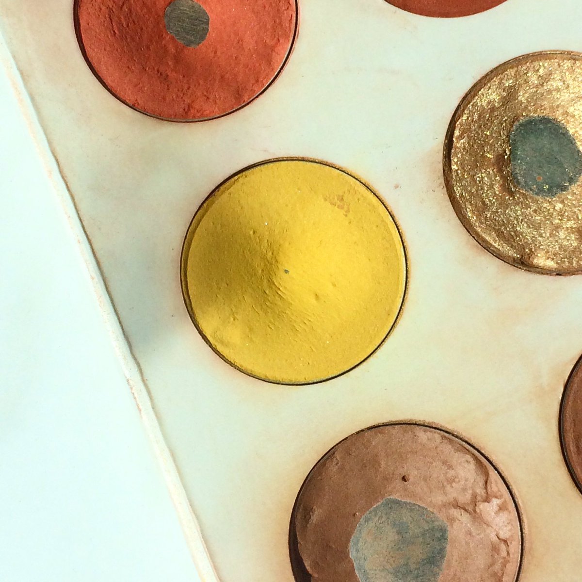 hsaytoc's tweet photo. Another pan hit today! So that will be 4/5 of #projectpan2020 Just one more shade left to hit. https://t.co/GS5aYyUqC9