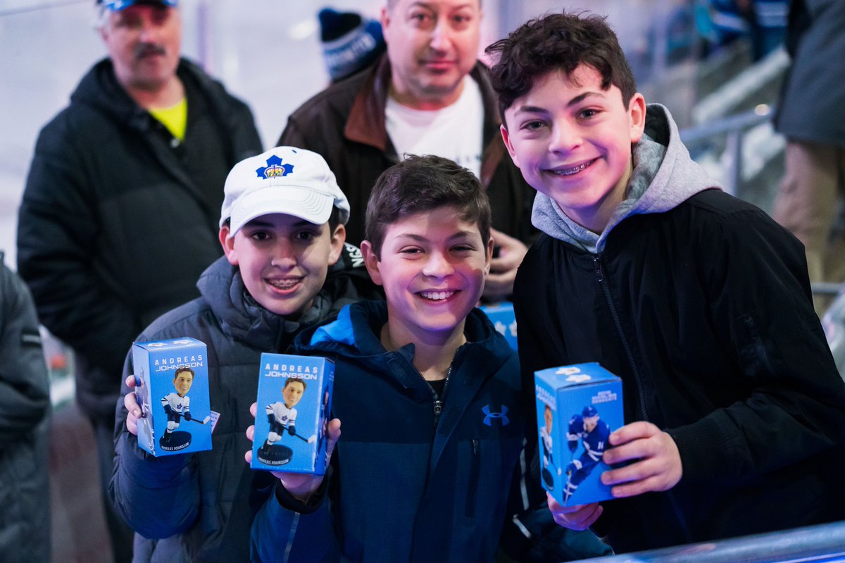 TorontoMarlies's tweet photo. Inspiring the next generation of Marlies fans.

#ForeverStartsHere #NextGenGame https://t.co/aR28zlckLW
