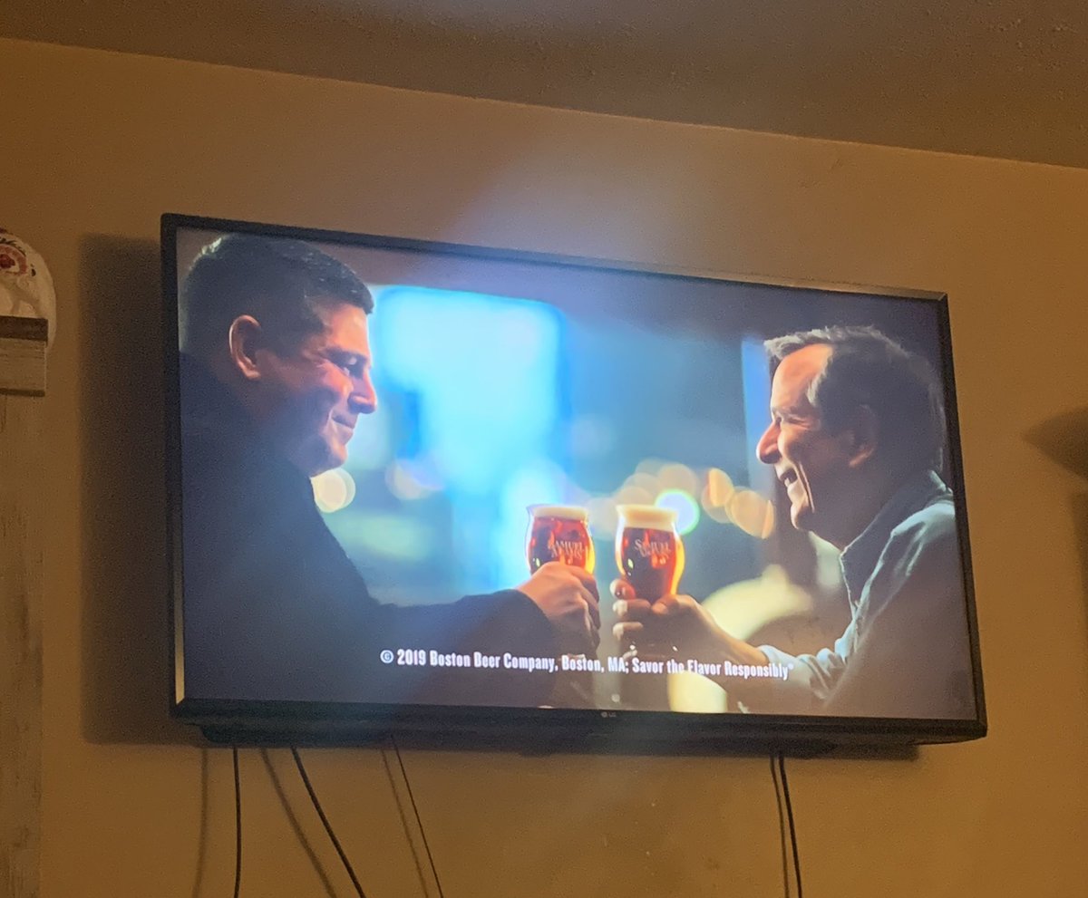 ElizabethMurr11's tweet photo. @SamAdamsBeer Amazing commercial with one of the best local guys Gerry Burke! #cheerstoboston #cheerstodoyles #westroxbury https://t.co/rgq78BP4I7