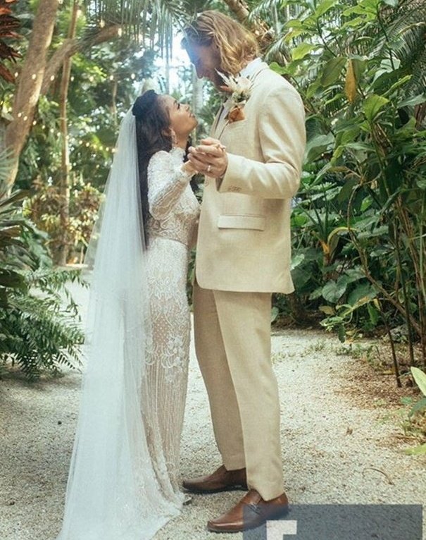 ashlee_quick's tweet photo. Mr. and Mrs. Kopech 💍❤️😭🤧🙌 https://t.co/LmSGYA5XTe
