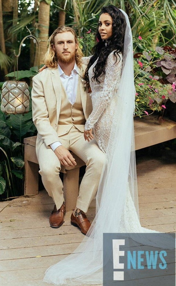 ashlee_quick's tweet photo. Mr. and Mrs. Kopech 💍❤️😭🤧🙌 https://t.co/LmSGYA5XTe
