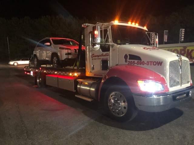 CampbellsTator's tweet photo. Need a tow ? Call a pro at 205-590-3TOW (3869) #requestthebest #towing #wrecker #24hourtowing #rotator #heavydutytowing #campbellstowingalabama #24/7towing https://t.co/tdrhKoAUOA