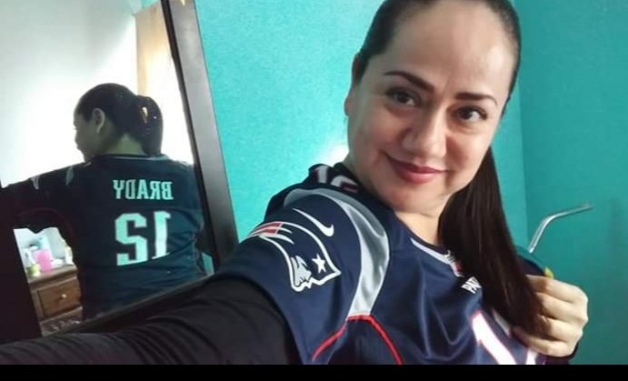 BanuelosEde's tweet photo. @AztecaDeportes #RitualNFL #goPats https://t.co/IstiYIhjz0