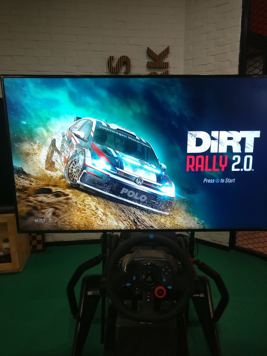 racing_india's tweet photo. How about some 55" of 4k goodness?
Our Sim cockpit setup supports upto 55 inch TV's for that almost real world immersive experience!
#inracing
#simulator
#cockpits #esport
#corporate #corporategames
#zynga #gamersatwork #logitech #sony #playstation4 #racing #rally #dirtrally https://t.co/eSB0hrNB3M