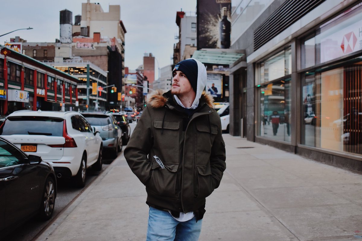 mariegornall_7's tweet photo. NYC was the perfect time to test my new camera, having a model of a boyfriend also helps. WOW https://t.co/93VyenVbdP