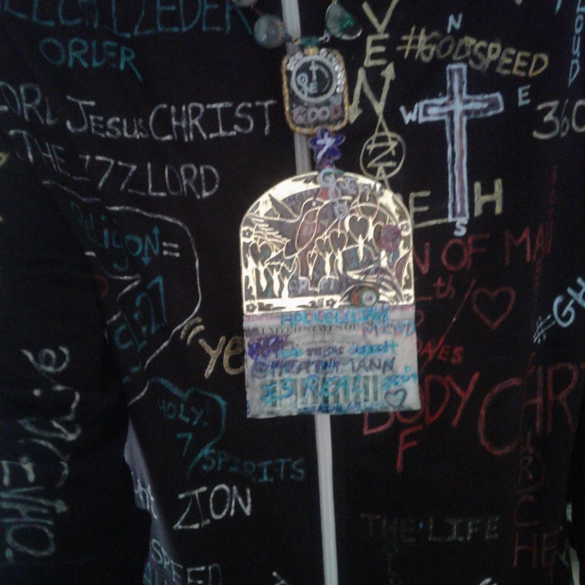 HEAT_MANN's tweet photo. #HOLY #MostHighPriest #GHOST #HIMG #SALVATION WORSHIP GOD IN SPIRIT OF TRUTH AS ME #777MANN #777Rolls #ChristChurch #Bible https://t.co/rdxiRg9Ksp