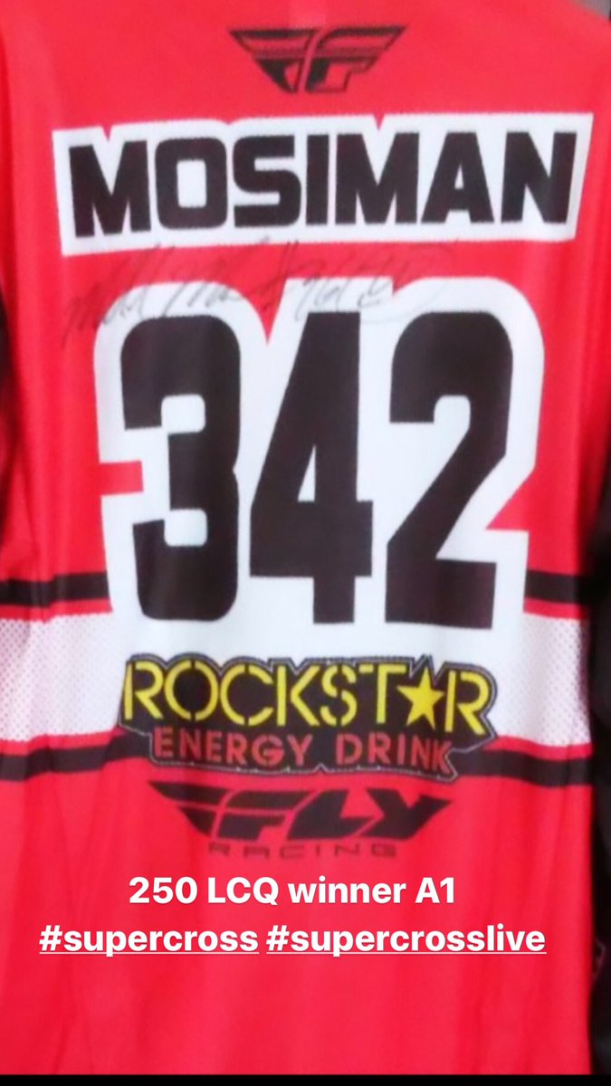 dtwilson94's tweet photo. 250 Class all locked in for A1 #nbcsn @SupercrossLIVE #supercross https://t.co/NhPjGkaJij