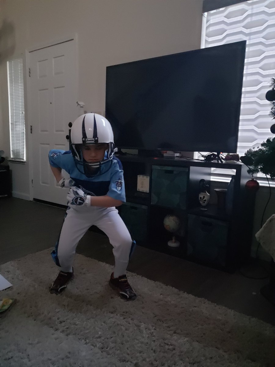 smithokstate10's tweet photo. @Titans this was him pregame in the gear he got for Christmas. https://t.co/zvqbpQwgW3