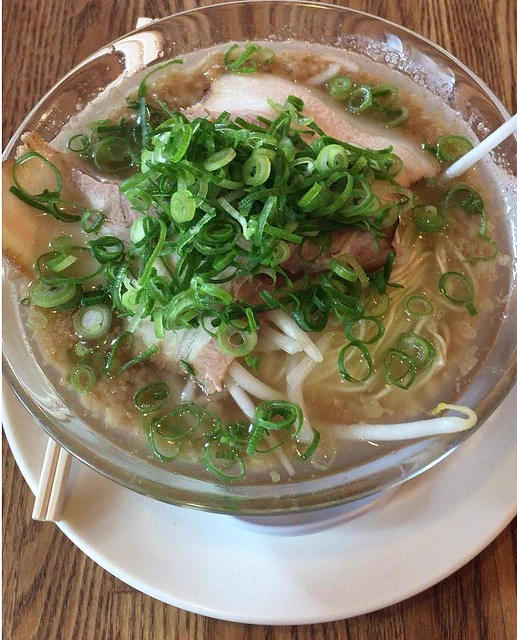 【背脂好きに朗報！】”背脂100％のラーメン”が登場！！
