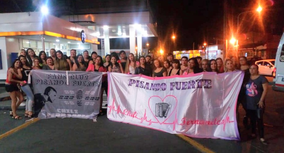 PisafuerteFans's tweet photo. Arrancando el 2020👣👣 @CHILI_FZ https://t.co/0qxpz0zir7