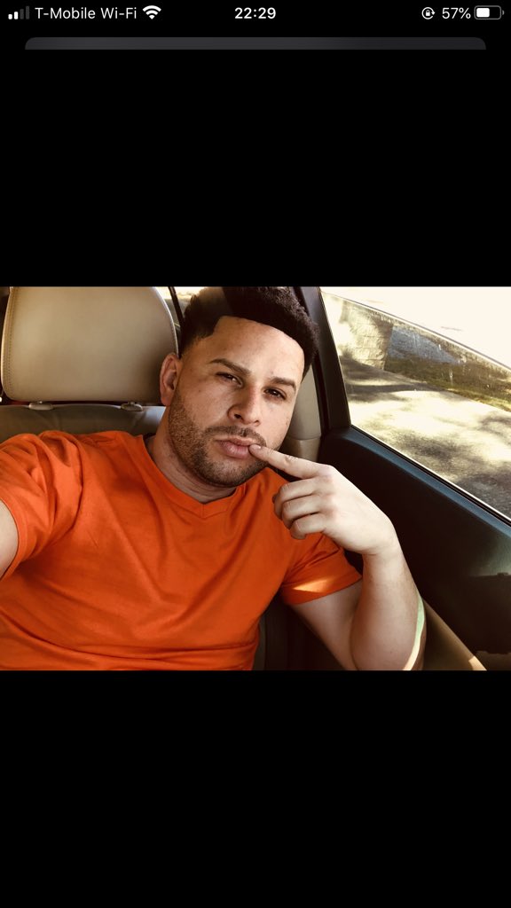 RickieBobbie1's tweet photo. WeOutHere https://t.co/S5Su9NtWnW