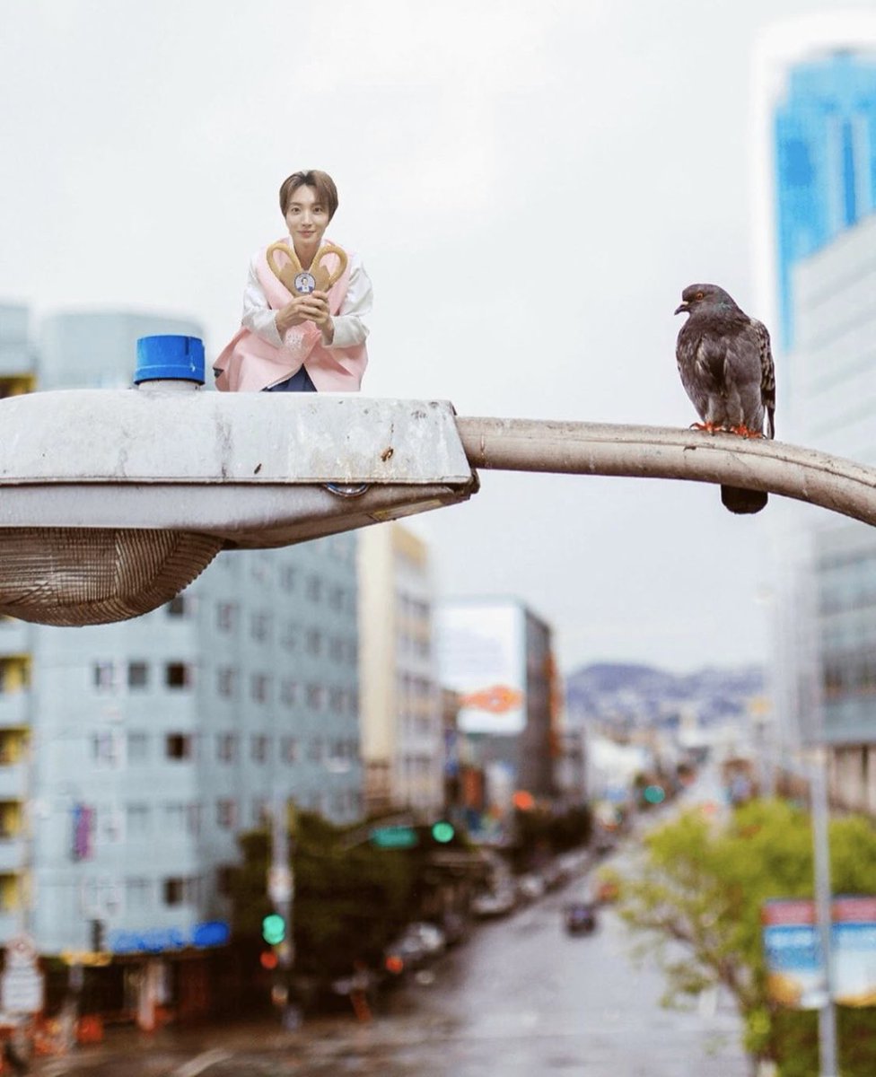 teukables's tweet photo. 200105 Teuk’s IG update: #the pictures that my stylist said she spent the whole night making and sent to me #ICSYV #thankssupporters #ICSYV7 🌟 https://t.co/mcXdRARH01 https://t.co/K3YqzAS9wZ