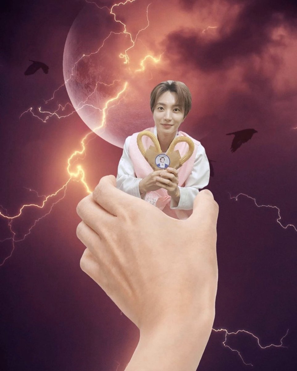 teukables's tweet photo. 200105 Teuk’s IG update: #the pictures that my stylist said she spent the whole night making and sent to me #ICSYV #thankssupporters #ICSYV7 🌟 https://t.co/mcXdRARH01 https://t.co/K3YqzAS9wZ