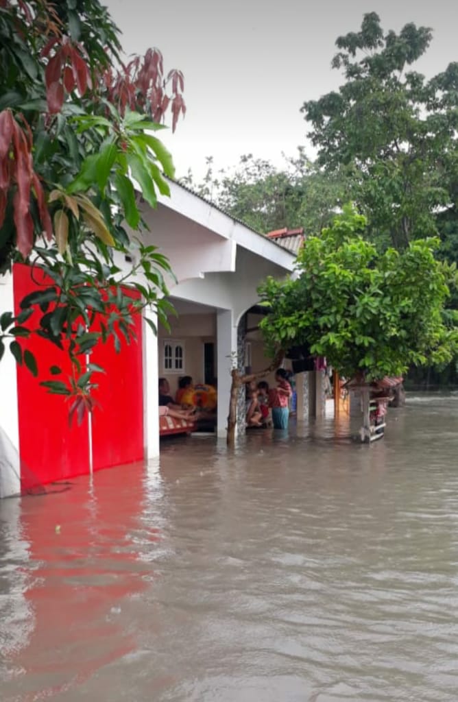 8. Jika ada bangunan fisik yang didanai oleh Dana Desa dan rusak/hilang krn terkena banjir dan tanah longsor maka segera dibuatkan Berita Acara
#tppmunajatbangsa
<a href="/halimiskandarnu/">ABDUL HALIM ISKANDAR</a>
<a href="/anwsanusi/">Anwar Sanusi</a>
<a href="/imansyukri/">Iman Sukri</a>
<a href="/taufikmadjid71/">IG : taufik.madjid</a>
@fachrilabalado
<a href="/tppkemendes/">TPP KEMENDES</a>