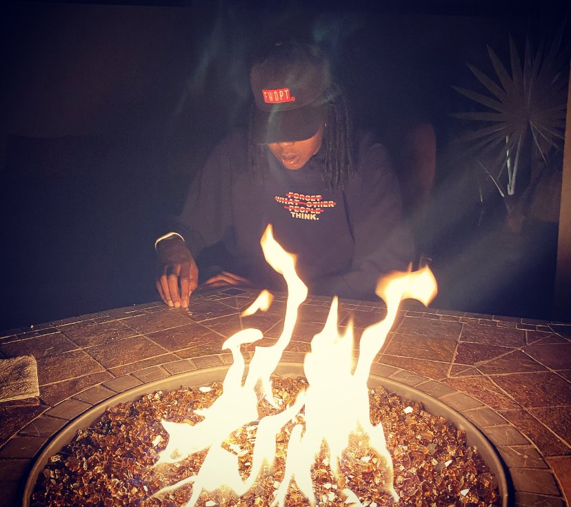DeeZy_TaughtEm's tweet photo. We doing things differently in 2020. #FWOPT https://t.co/S7itndDdXZ