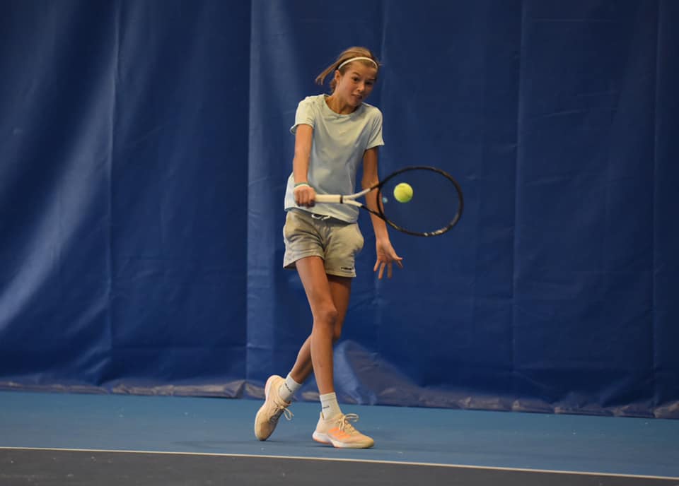 Ville_BoulogneB's tweet photo. #Open1012 du @TCBBtennis 🎾 Les résultats de la finale filles du Tournoi Europe U12 : 
✅ Julia Stusek (Allemagne) gagne contre Lilli Tagger (Autriche) 6/4 6/0
+ d'infos sur https://t.co/JG7MhRwQc9 https://t.co/F8V7Gr98bP