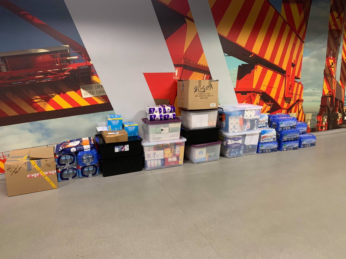 MUA wharfies have dropped off their donation to their workplace tonight. Thank you for you generosity #bushfirecrisis #ausunions #ensuringintegrity #BushfireEmergency