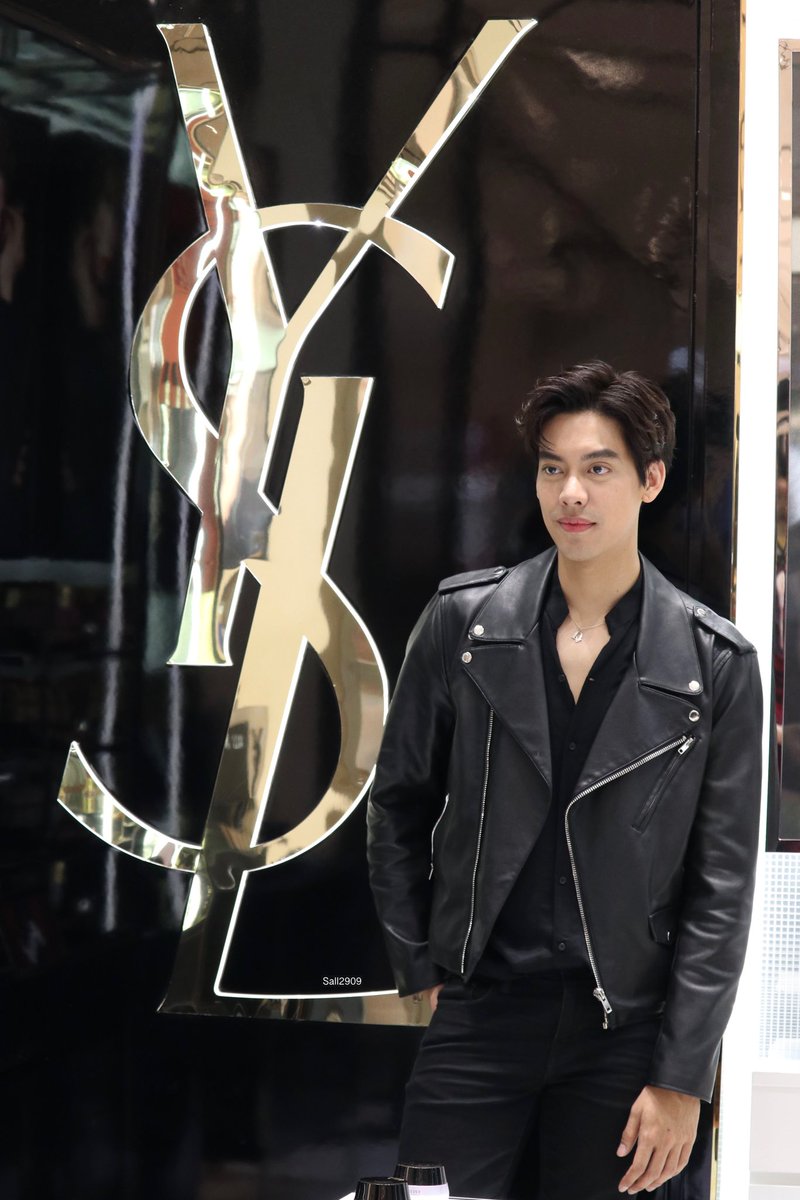 Taeteemyfc's tweet photo. 📸

@tae_darvid 
#เต้ติสชีวิตโลเทค
#TaeDarvid https://t.co/9PQTgGaCQv