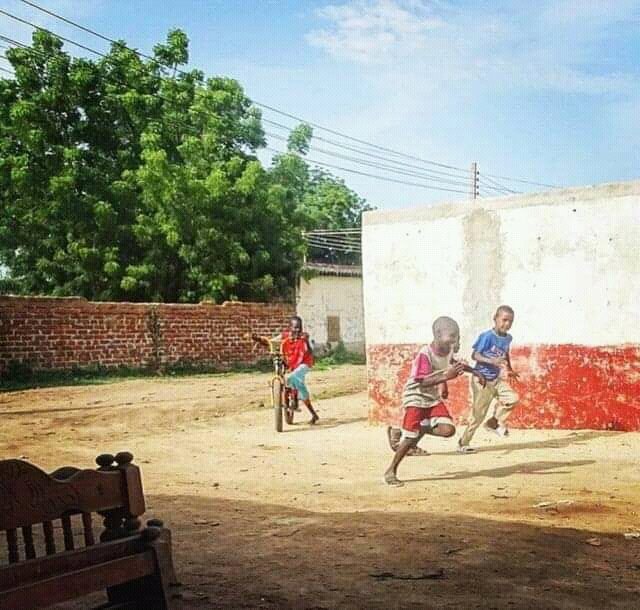 بلادي وان جارت علي عزيزة
#سوداني_وأفتخر