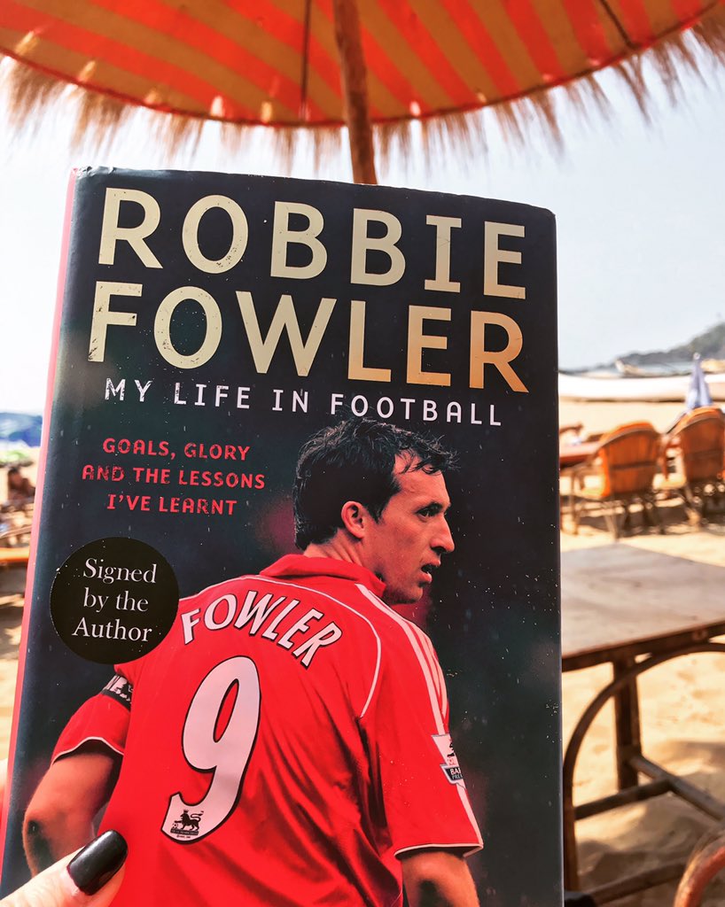 CarolynPR's tweet photo. My holiday read .... really enjoying it ..... every young boy who wants to be a footballer should give it a read .... 💪🏻@Robbie9Fowler #mylifeinfootball #determined #hardwork https://t.co/YfDsoIKjLD