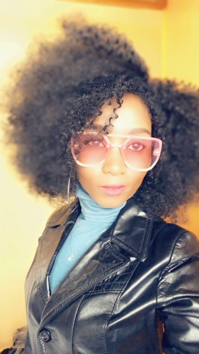 I’m filled with gratitude 2 the most High, and to each and every 1 of you who made an impact in my life in 2019. From my team, to my fans, my family, my friends, new friends I made, all the DJ’s that played my music, all the tv stations presenters and to anyone and